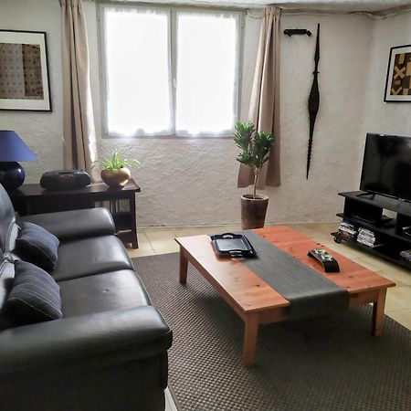 Appartement 55 M2 Proche Commerces Et Parking Rivesaltes Exterior photo