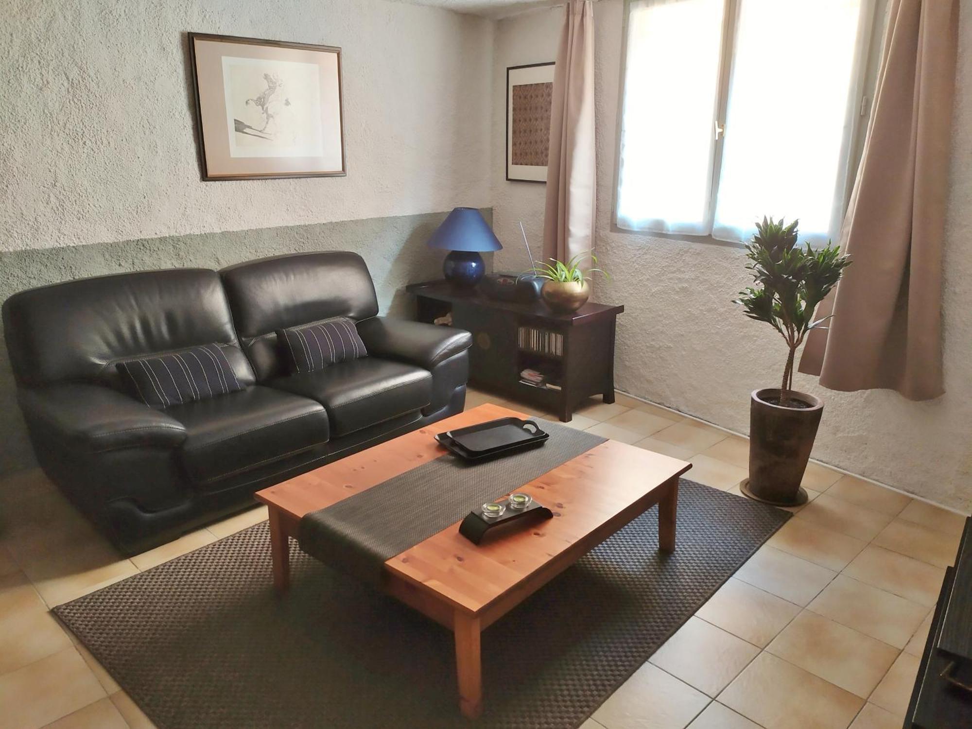 Appartement 55 M2 Proche Commerces Et Parking Rivesaltes Exterior photo
